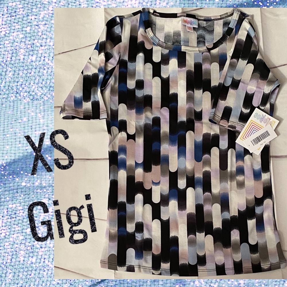 NWT Lularoe XS Gigi Top